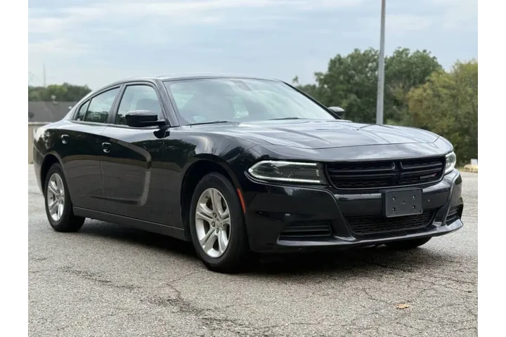 $17999 : 2022 Charger SXT image 3