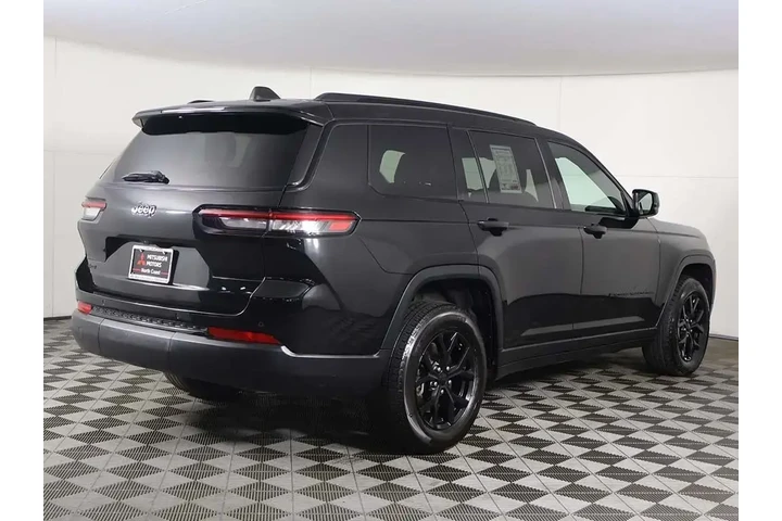 $27893 : Jeep Grand Cherokee L 2024 4 image 10