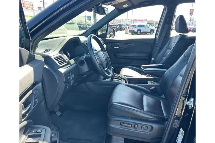 $28400 : Honda Ridgeline 2018 AWD Bla image 9