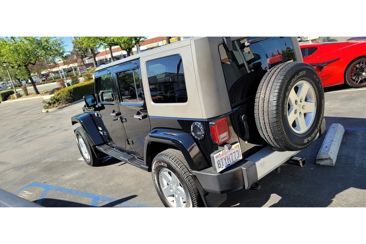 $11500 : 2010 Jeep Wrangler SAHARA image 5