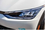 $27480 : Kia EV6 2024 AWD Light Long thumbnail