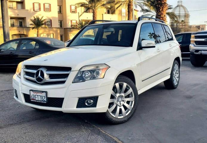 $9999 : 2011 Mercedes-Benz GLK GLK 350 image 2