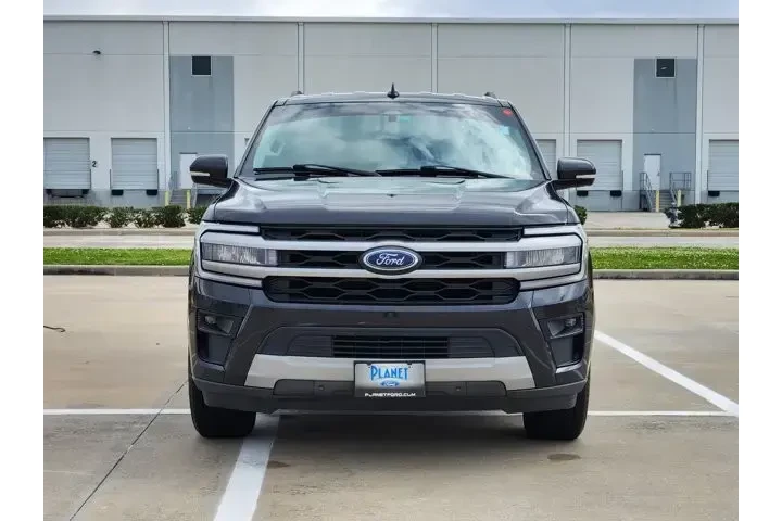 $34995 : Ford Expedition 2022 4x2 XLT image 2