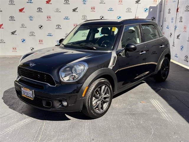 $11995 : Used 2013 Cooper Countryman F image 7