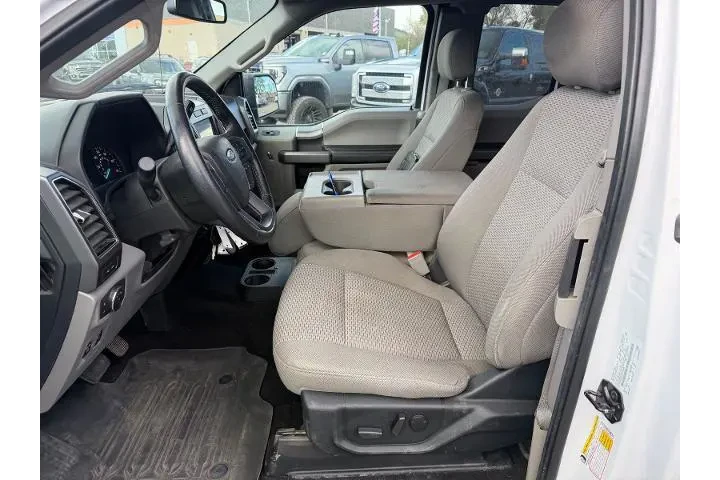 $24000 : Ford F-150 2019 4x4 XL 4dr S image 10