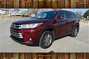 $16900 : 2017 Highlander XLE thumbnail