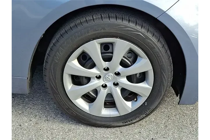 $21790 : Toyota Corolla 2024 LE 4dr S image 8