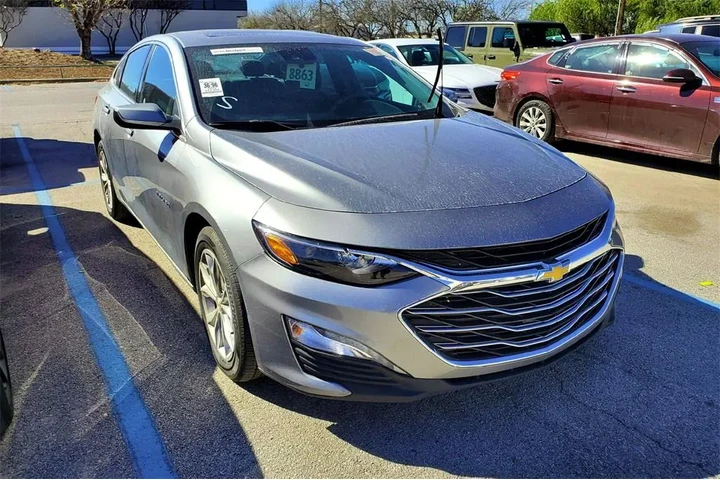 $19999 : Chevrolet Malibu 2024 LT 4dr image 1