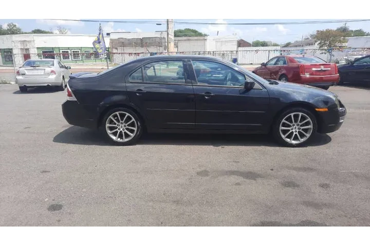 $1995 : 2009 Fusion SE image 4