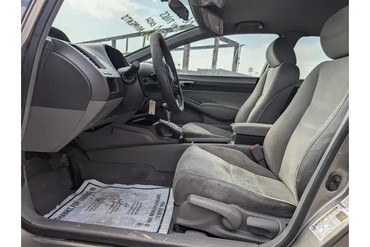 $5500 : Honda Civic 2006 LX 4dr Seda image 5