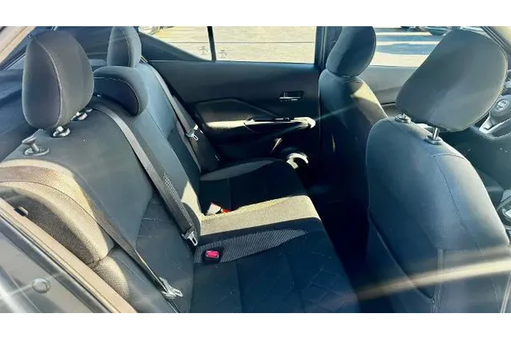 $14405 : Nissan Kicks 2020 SV 4dr Cro image 10