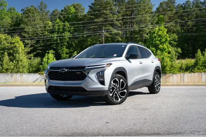 $24987 : Chevrolet Trax 2024 RS 4dr C image 1