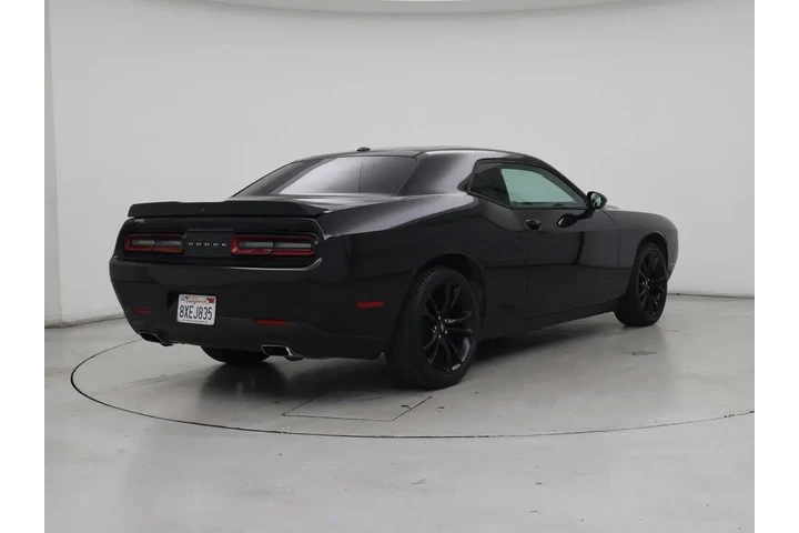 $20998 : Dodge Challenger 2018 SXT 2d image 8