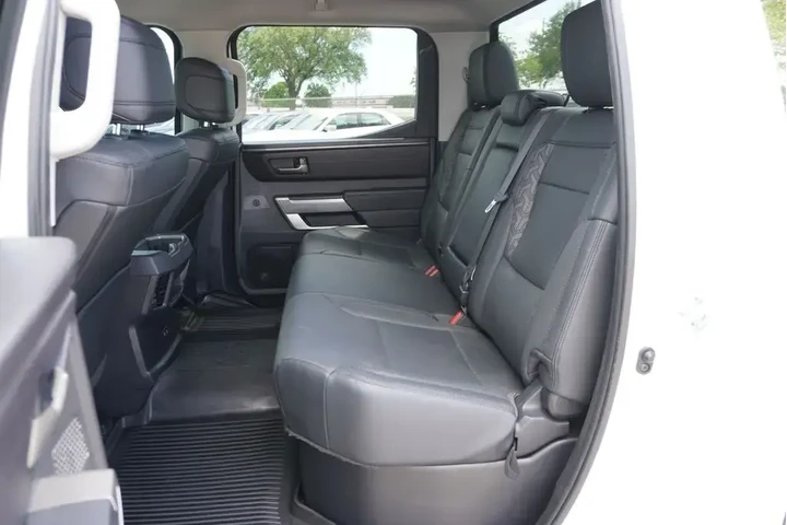 $39950 : Toyota Tundra 2024 4x2 SR5 4 image 5