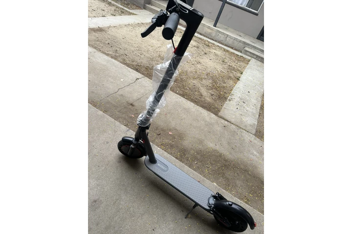 $220 : Scooter image 2
