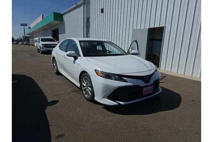 $19500 : Toyota Camry 2019 L 4dr Seda image 1