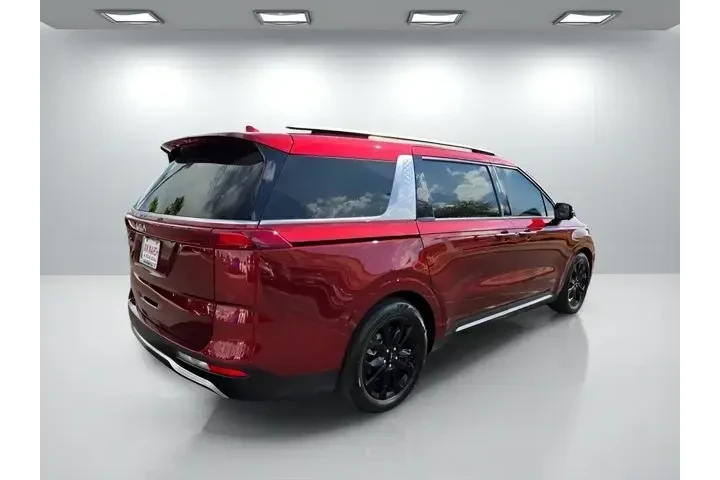 $39985 : Kia Carnival 2024 SX Prestig image 6