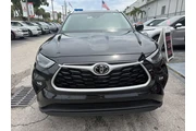 $38991 : Toyota Highlander 2025 LE 4d thumbnail