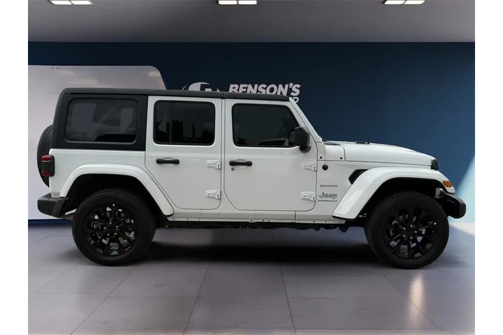 $25896 : Jeep Wrangler 2023 4x4 Sahar image 6