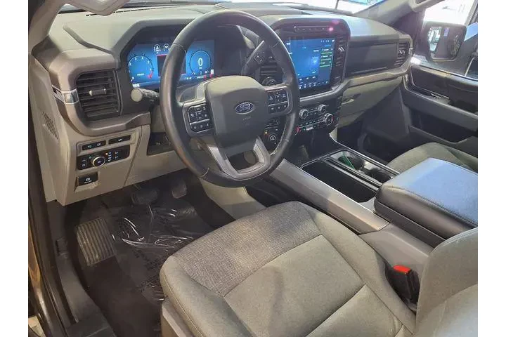 $38998 : Ford F-150 2024 4x4 XLT 4dr image 4