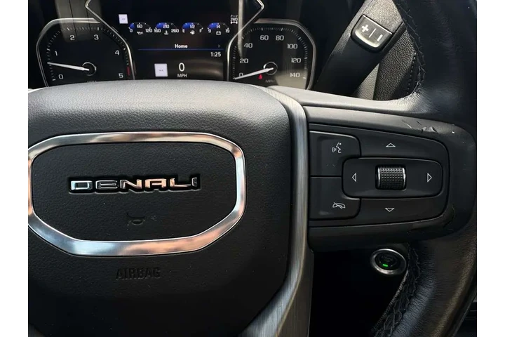 2021 GMC Sierra 2500HD Denali image 9