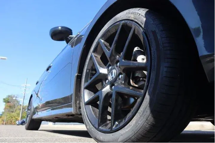 $24107 : Honda Civic 2025 Sport 4dr S image 10