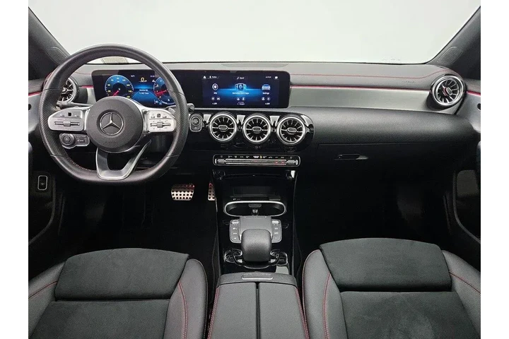 $32998 : Mercedes-Benz CLA 2023 CLA 2 image 9