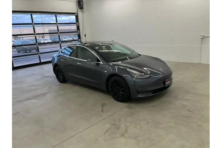 $22990 : Tesla Model 3 2018 AWD Long image 5