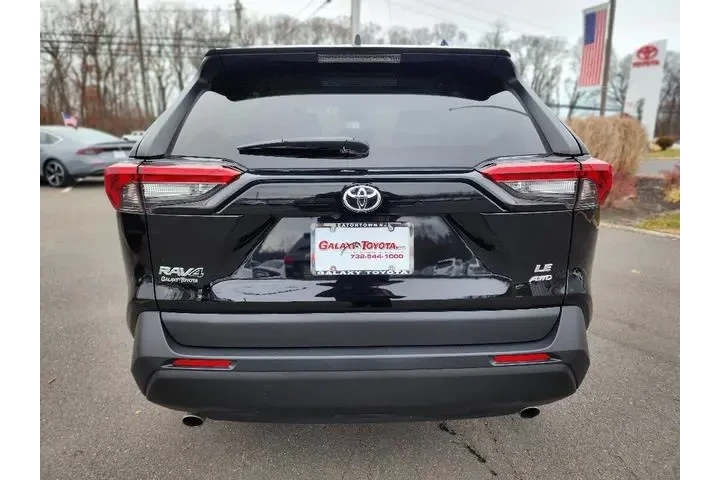 $25999 : Toyota RAV4 2022 AWD LE 4dr image 6