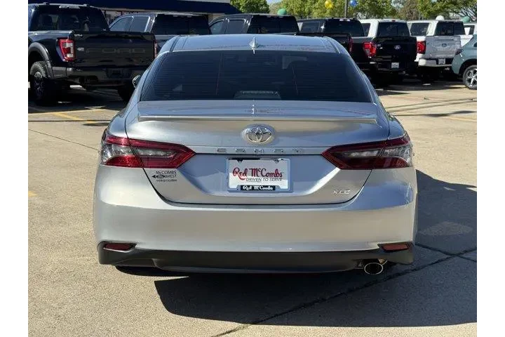 $28883 : Toyota Camry 2024 XLE 4dr Se image 5