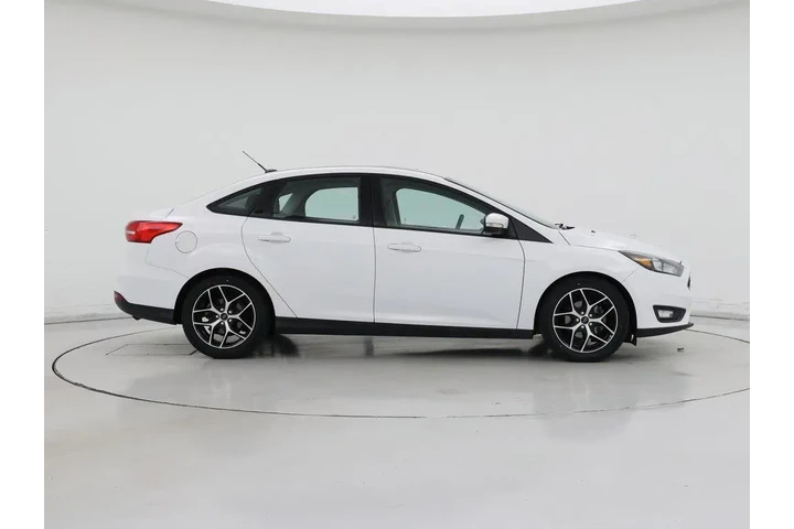$11998 : Ford Focus 2017 SEL 4dr Seda image 7