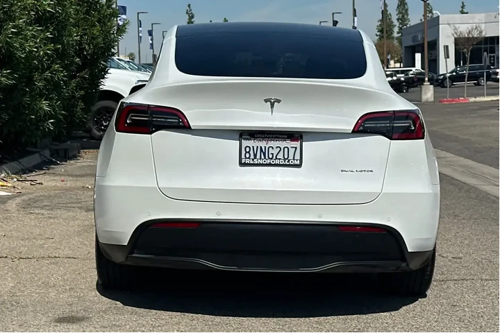 $28500 : Tesla Model Y 2021 AWD Long image 7