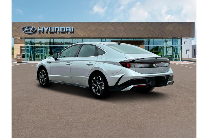 $25738 : Hyundai SONATA 2024 AWD SEL image 5