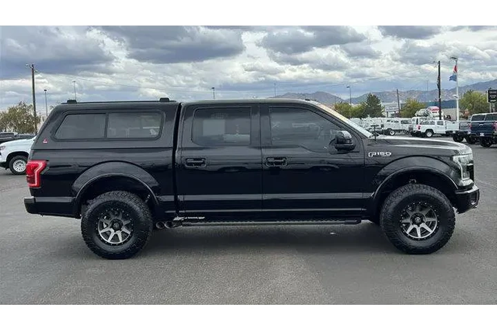 $28984 : Ford F-150 2017 4x4 Lariat 4 image 4