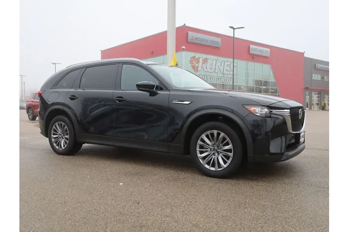 $29977 : Mazda CX-90 Plug-in Hybrid 2 image 2