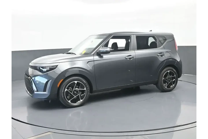 $18991 : Kia Soul 2023 EX 4dr Crossov image 2