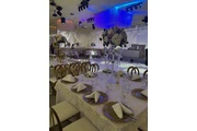 SALÓN EN HOLLYWOOD thumbnail