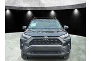 $30985 : Toyota RAV4 2023 AWD XLE Pre thumbnail