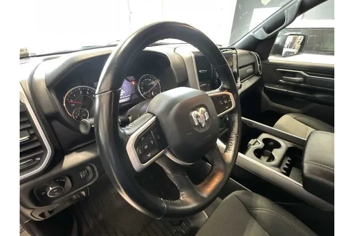 $36980 : Ram 1500 2023 4x4 Big Horn 4 image 9