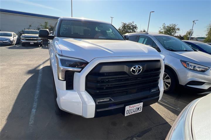 $42800 : Tundra SR5 image 6