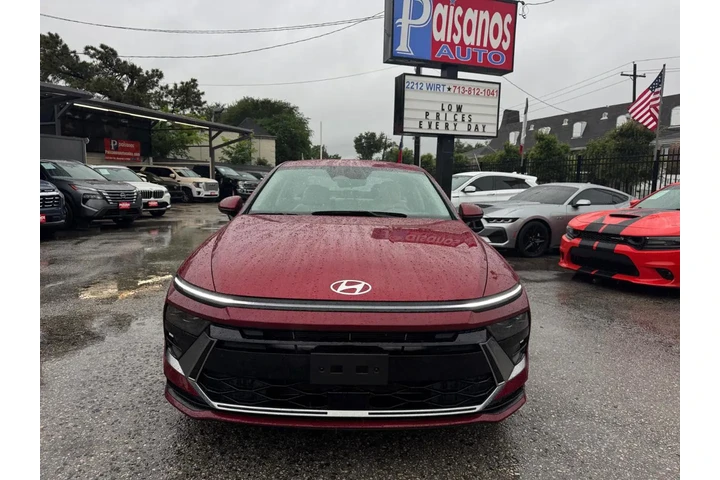 2025 Sonata SEL image 2