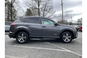 $14985 : Toyota RAV4 2017 AWD XLE 4dr thumbnail