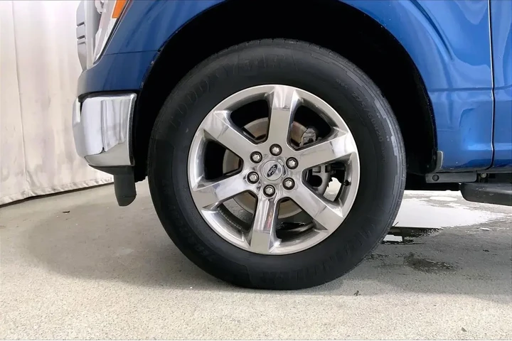 $30991 : Ford F-150 2022 4x2 XL 4dr S image 6