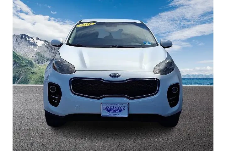 $13497 : Kia Sportage 2018 AWD LX 4dr image 2