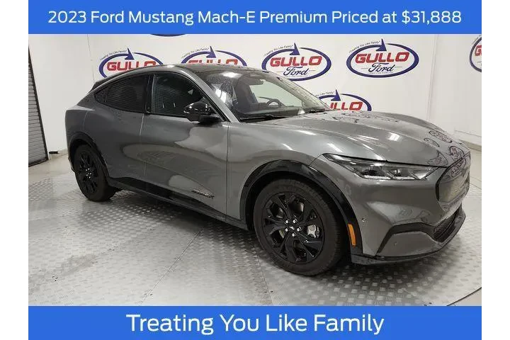 $31991 : Ford Mustang Mach-E 2023 AWD image 1