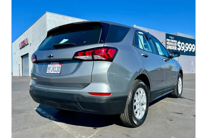 $24477 : Chevrolet Equinox 2023 LS 4d image 4