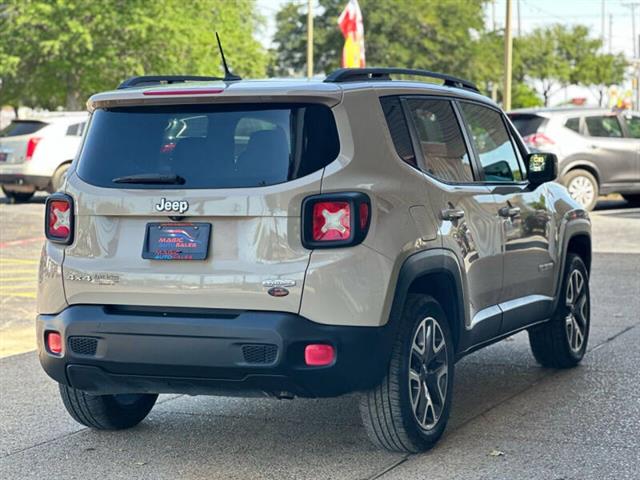 $9500 : 2015 Renegade Latitude image 9