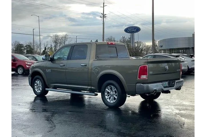 $20800 : Ram 1500 2015 4x4 Laramie 4d image 5