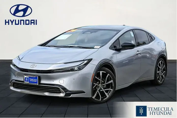 $33000 : Toyota Prius Prime 2024 XSE image 1