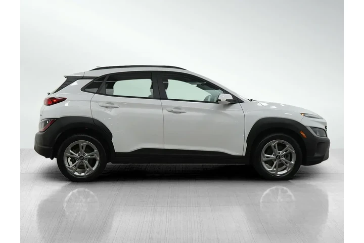 $19998 : Hyundai KONA 2023 AWD SEL 4d image 6